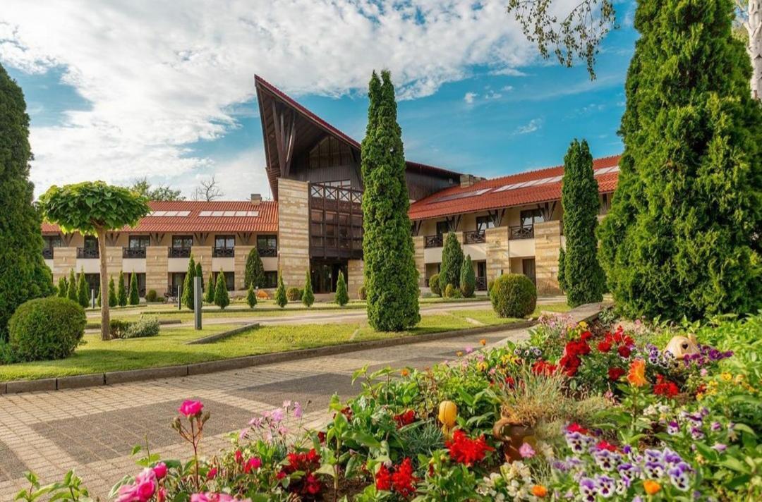 Veliko Gradište Hotel Danubia Park מראה חיצוני תמונה