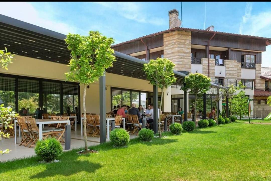 Veliko Gradište Hotel Danubia Park מראה חיצוני תמונה