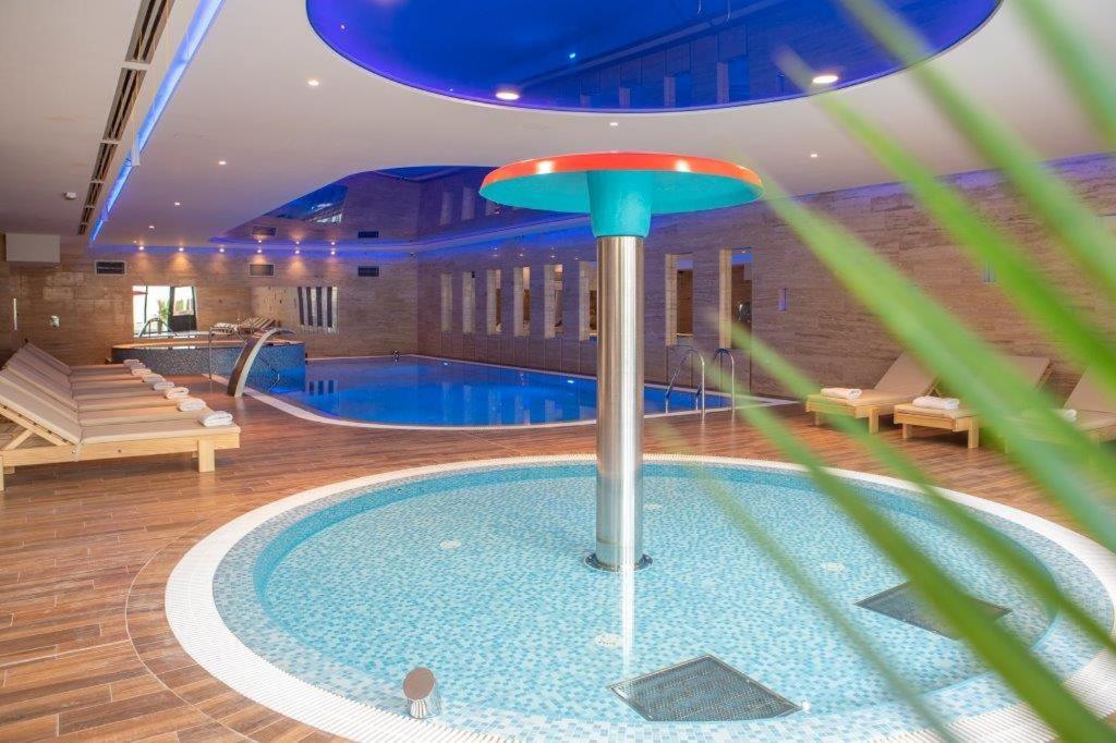 Veliko Gradište Hotel Danubia Park מראה חיצוני תמונה