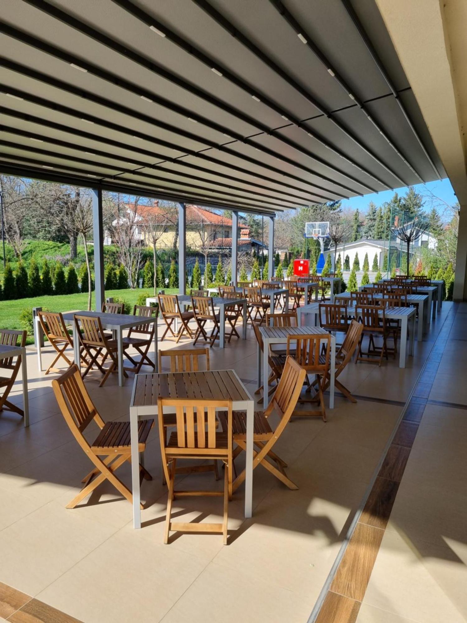 Veliko Gradište Hotel Danubia Park מראה חיצוני תמונה