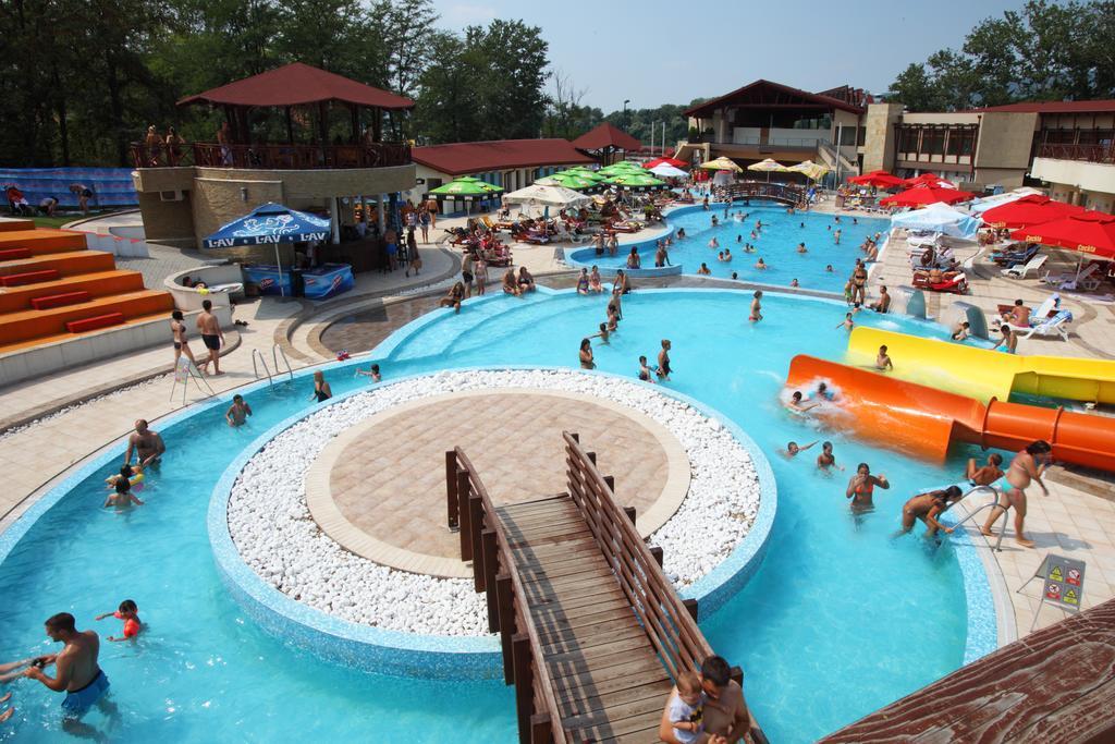 Veliko Gradište Hotel Danubia Park מראה חיצוני תמונה